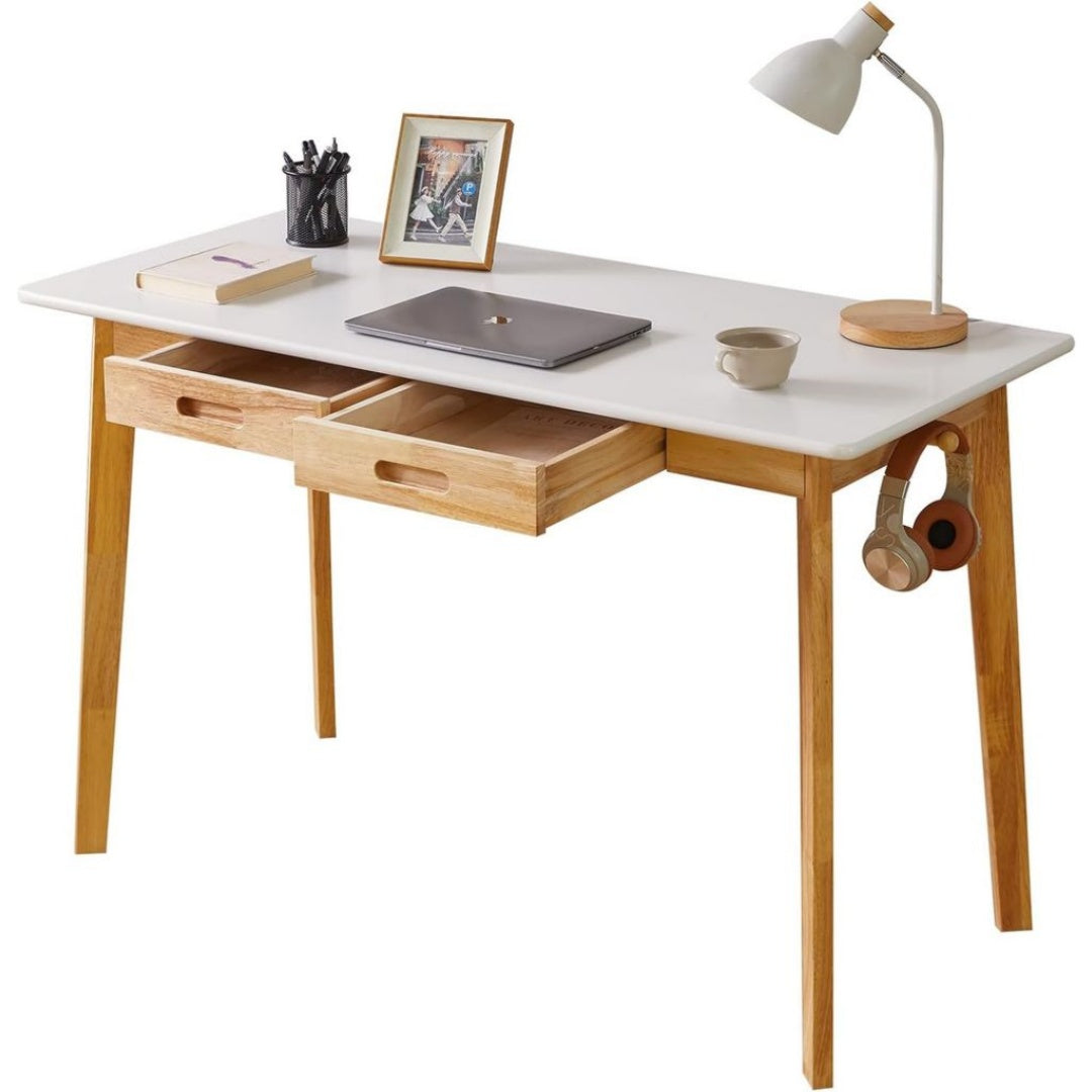 Elegantes Schreibtisch aus Stahl fuer das Arbeitszimmer